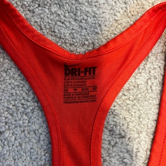 Nike Women’s Red Dri-Fit Tank Top Size XS - Picture 6 of 6